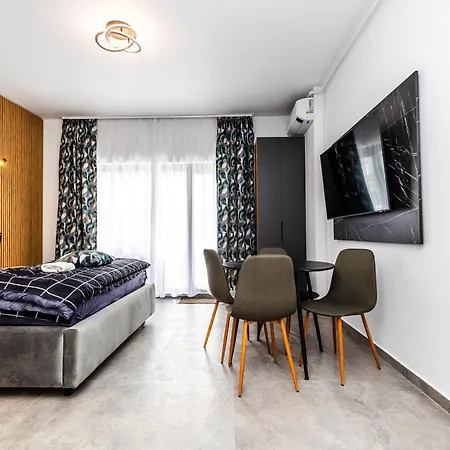 Aparthotel Studio Marreo Casa Del Mar *